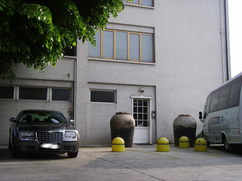 Hotel Post Bergamo Exterior foto